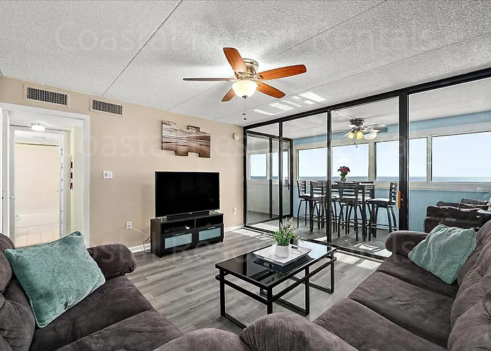 2 Bedroom Atlantis With Outdoor Pool And Beautiful Ocean Views! Holiday home
