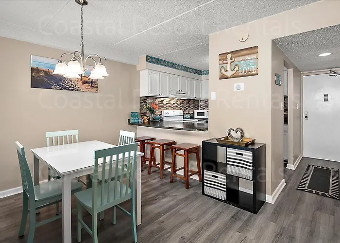 2 Bedroom Atlantis With Outdoor Pool And Beautiful Ocean Views! Ocean City